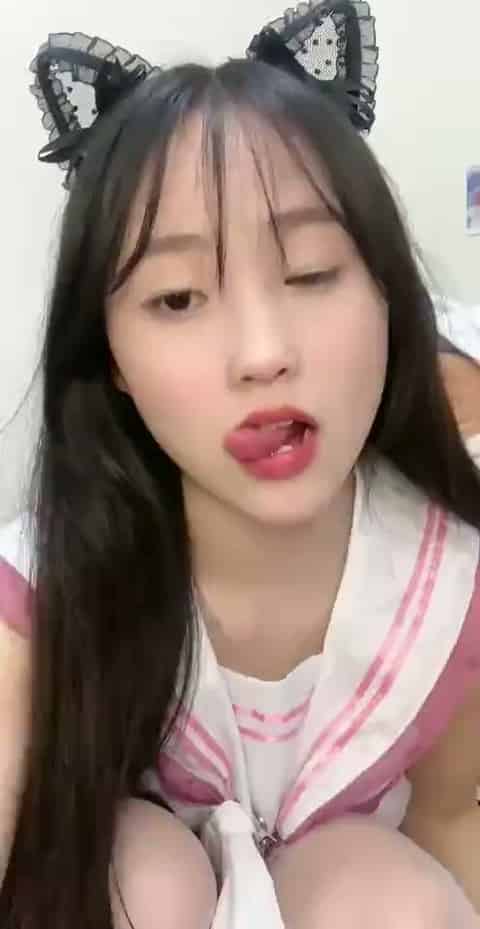 b2012aab-7cdd-41d9-9581-3f87cf21304b.mp4