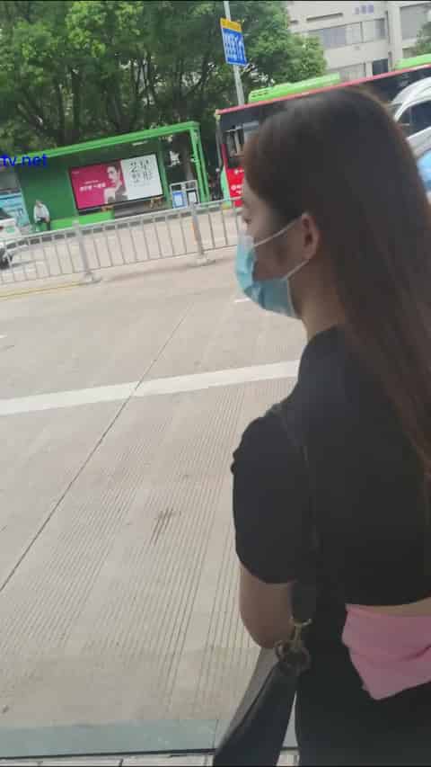 06d08bb0-83c6-43fa-a72e-0134a1214b05.mp4