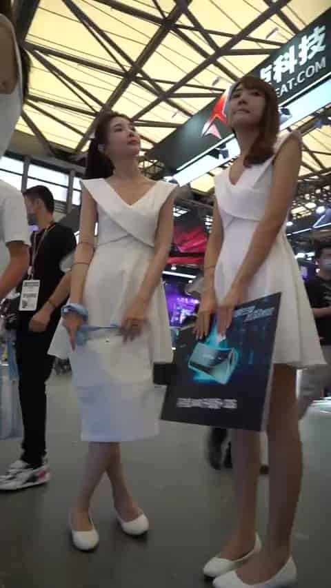 2edbaf98-d59a-43a6-964c-fad61578b0c5.mp4