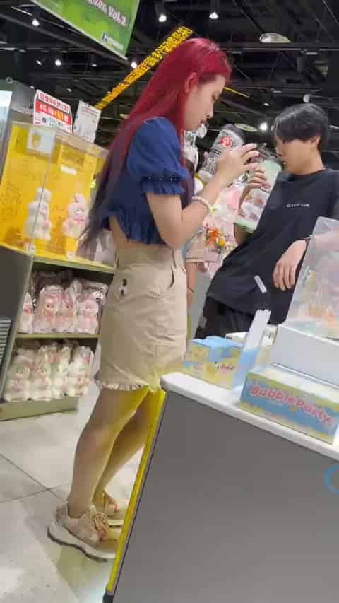 e4de2b55-9ce8-46cb-ab84-485d00f0547e.mp4