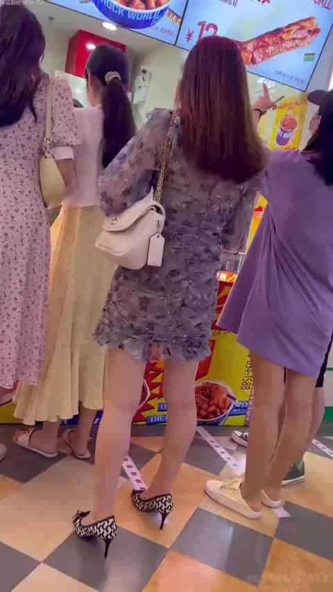 de1089c4-6292-4f75-9a5e-d991bc4a282f.mp4