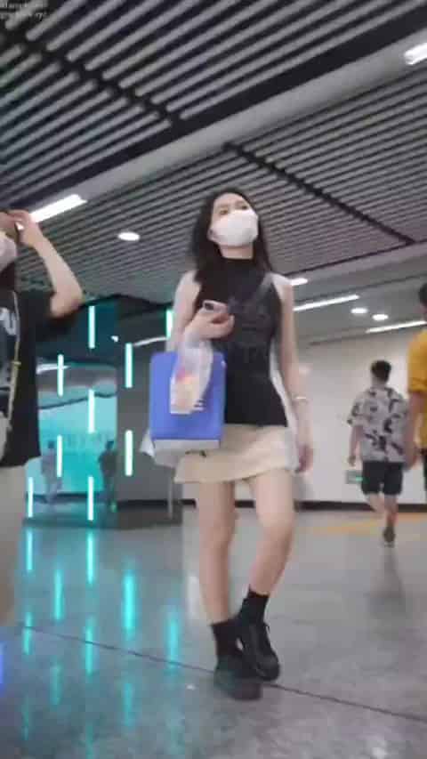 82250cd3-edea-4e40-bdc9-e1e24036b3f9.mp4