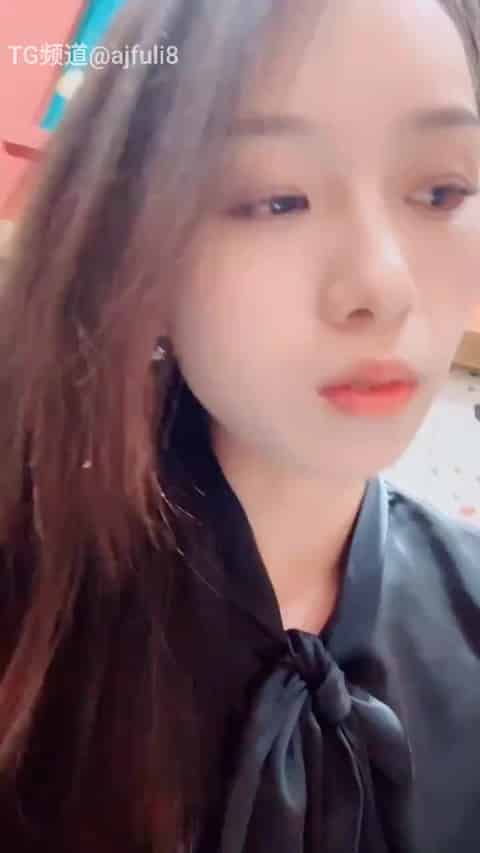 4308e9b6-b611-45b9-960b-89056b5c2d0a.mp4