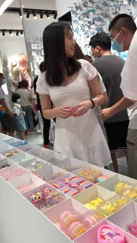 f002b4c5-406d-462b-bd67-be9b104abf4d.mp4