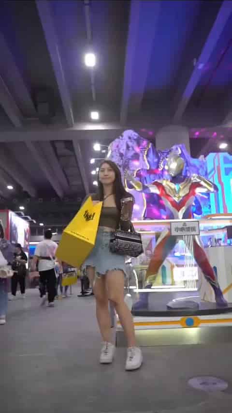 b6bc5bd6-79b1-4110-945f-f9836c6d9a32.mp4