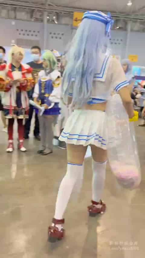 17884742-272a-4f8d-918c-fdee5cb7433a.mp4