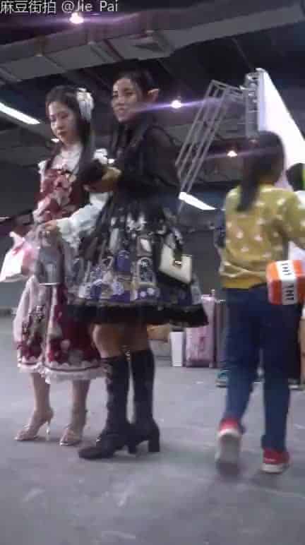 d2a51ead-1c95-4edc-a246-9391412fd2c5.mp4