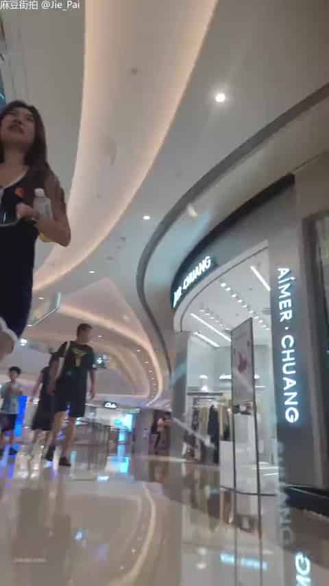 d58c086d-295b-4ce1-921b-2b24cb44636c.mp4