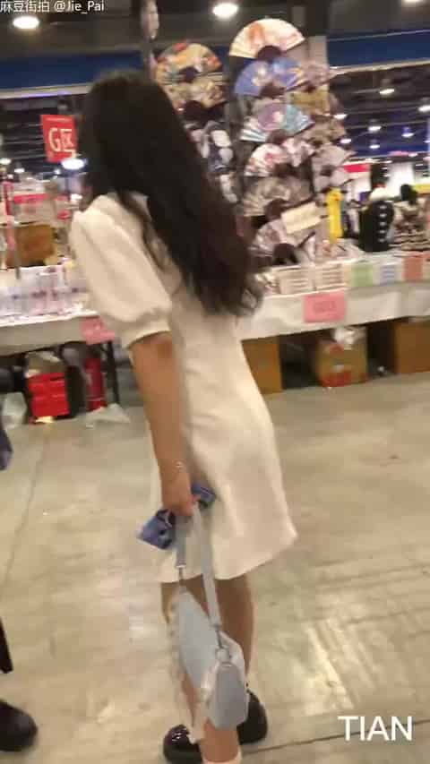 9e90a454-5f9a-4237-bf26-bfeab44baa54.mp4