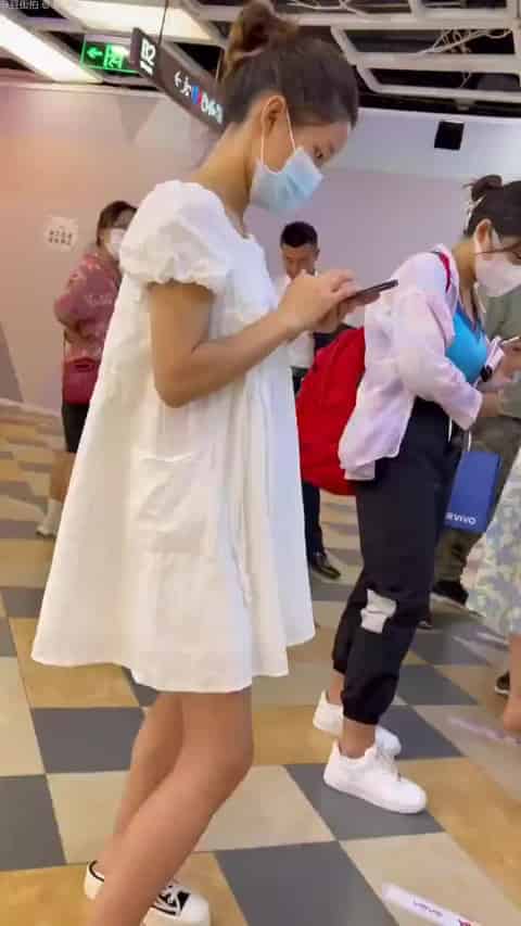 1b731d00-4b09-4833-9c2b-ab2e628fc9b8.mp4