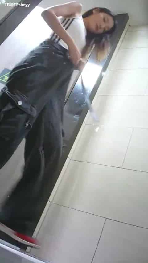 2e8b97c2-e678-4213-857e-684454828e1f.mp4