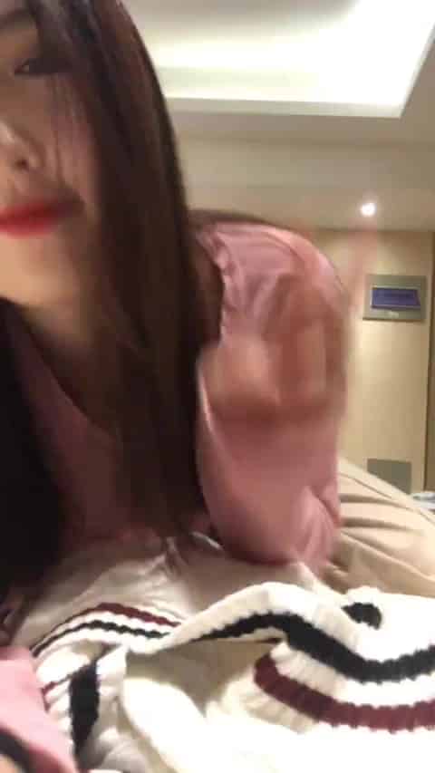 ab8c19ad-a3a7-4555-81cd-8f23417052ef.mp4