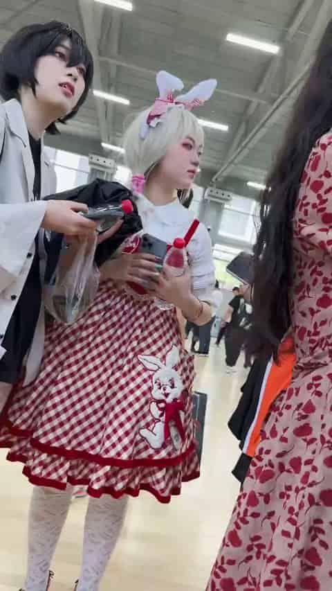 04c14d3e-132e-42e1-af71-60b6ede5c053.mp4