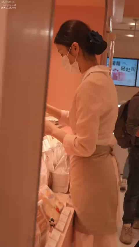 936aa9e4-b47d-42f4-a439-dcda65c2dd2d.mp4