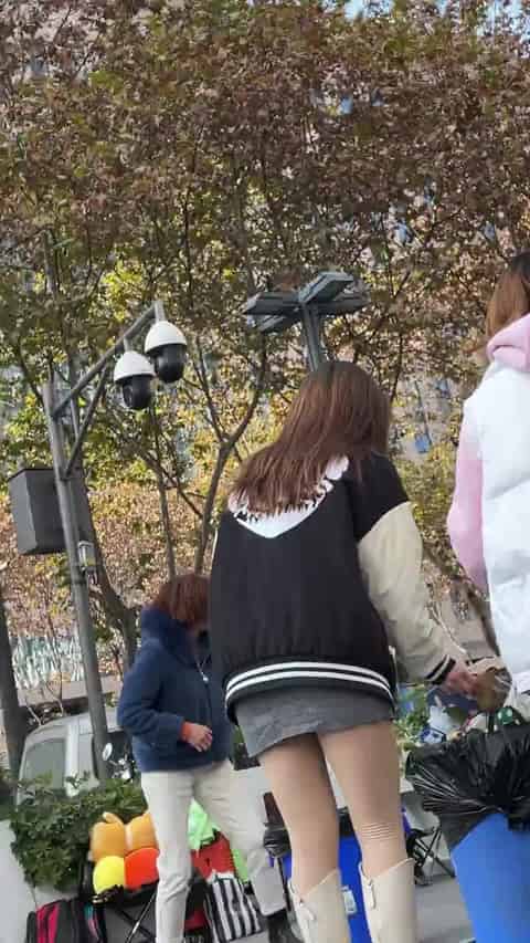 955e6127-5518-40d8-a676-f8e0573229ff.mp4