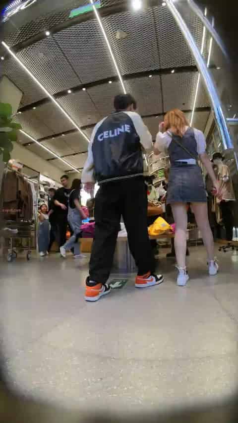 e38fda65-25bd-4868-a8e6-6a982ccf55b3.mp4