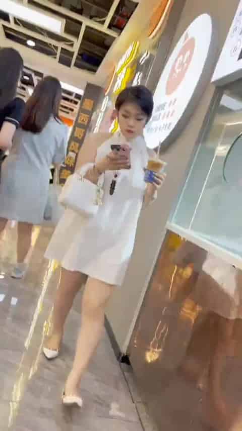 32884ff4-f49c-4bbe-9f2c-fe60fb177a92.mp4