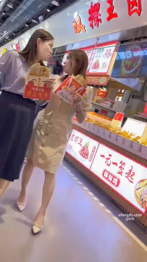 e10d8d3c-6ff0-405a-9c49-bd8e63007058.mp4