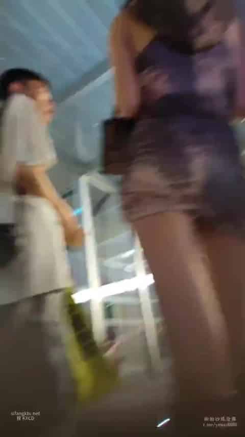 b9bf33a0-e0a4-4c36-bbc3-6194553eaf7a.mp4