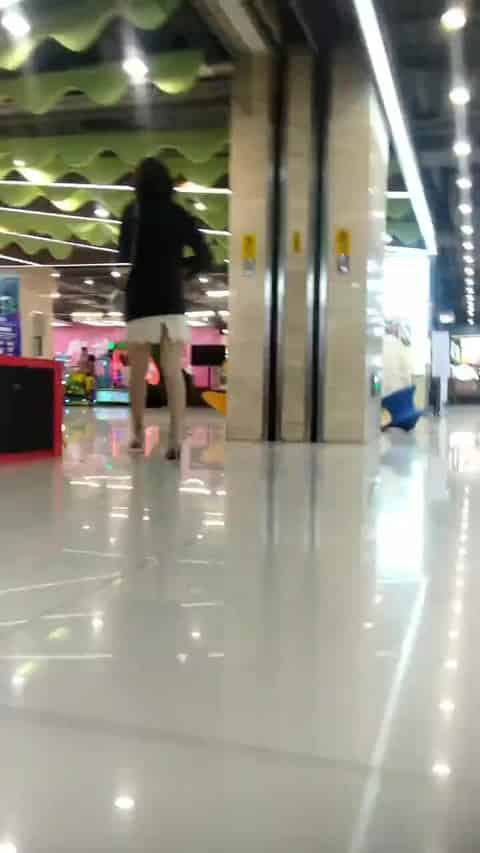 5e037e4a-4dc6-4b62-9774-4e607f12a0ab.mp4