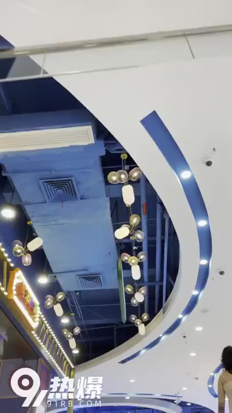 265911a6-e924-4e31-8c7e-218a08f0cfe8.mp4