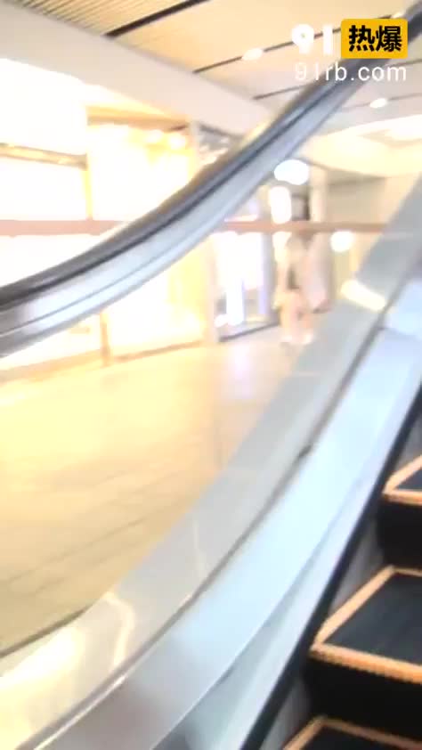 916b4194-d55b-42c2-a891-8a5a8f1d28d5.mp4