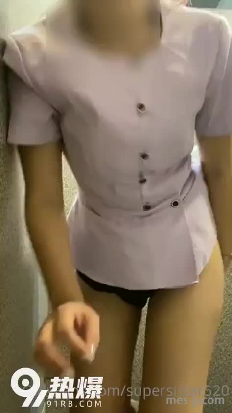 04aee6be-5e2e-485c-b5cb-66b71c334a03.mp4