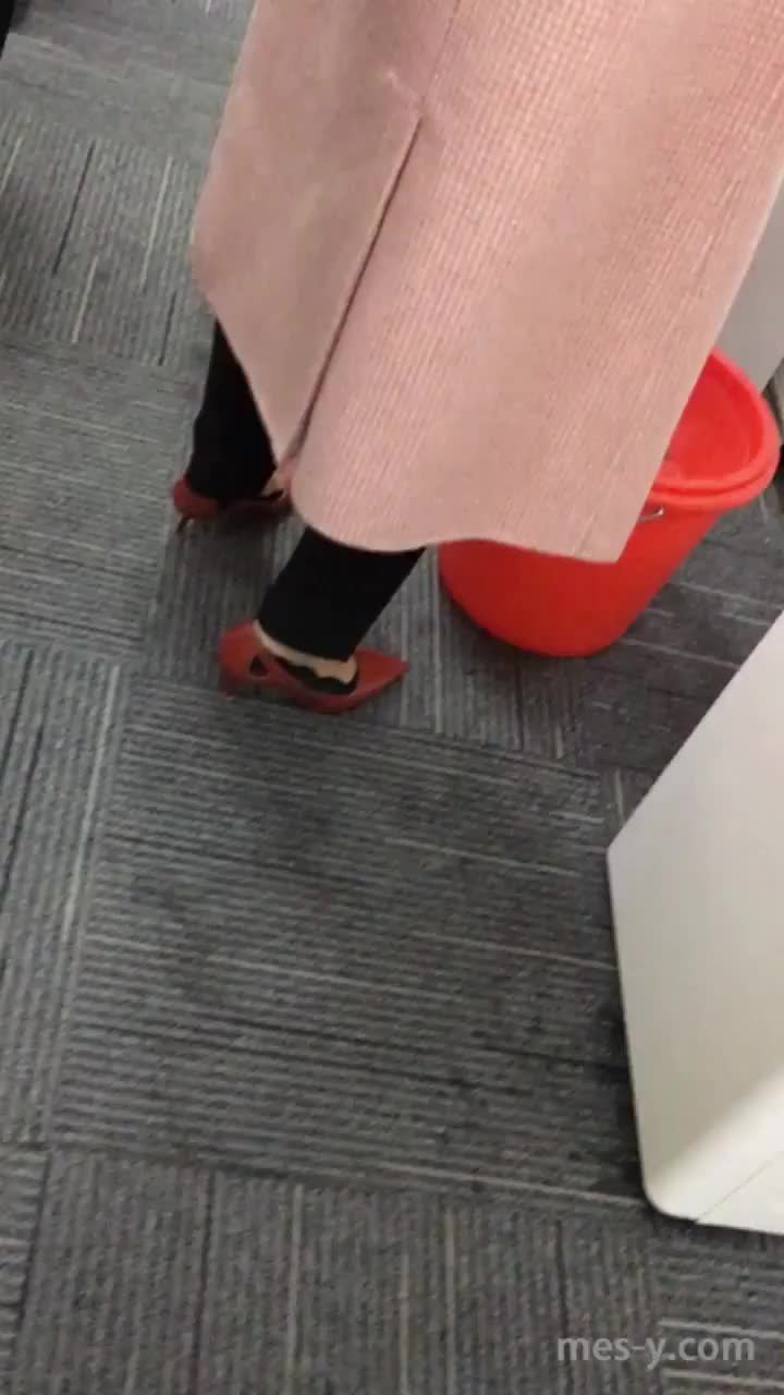 4328b776-3ec9-49c4-bd1a-bdc78f13951a.mp4