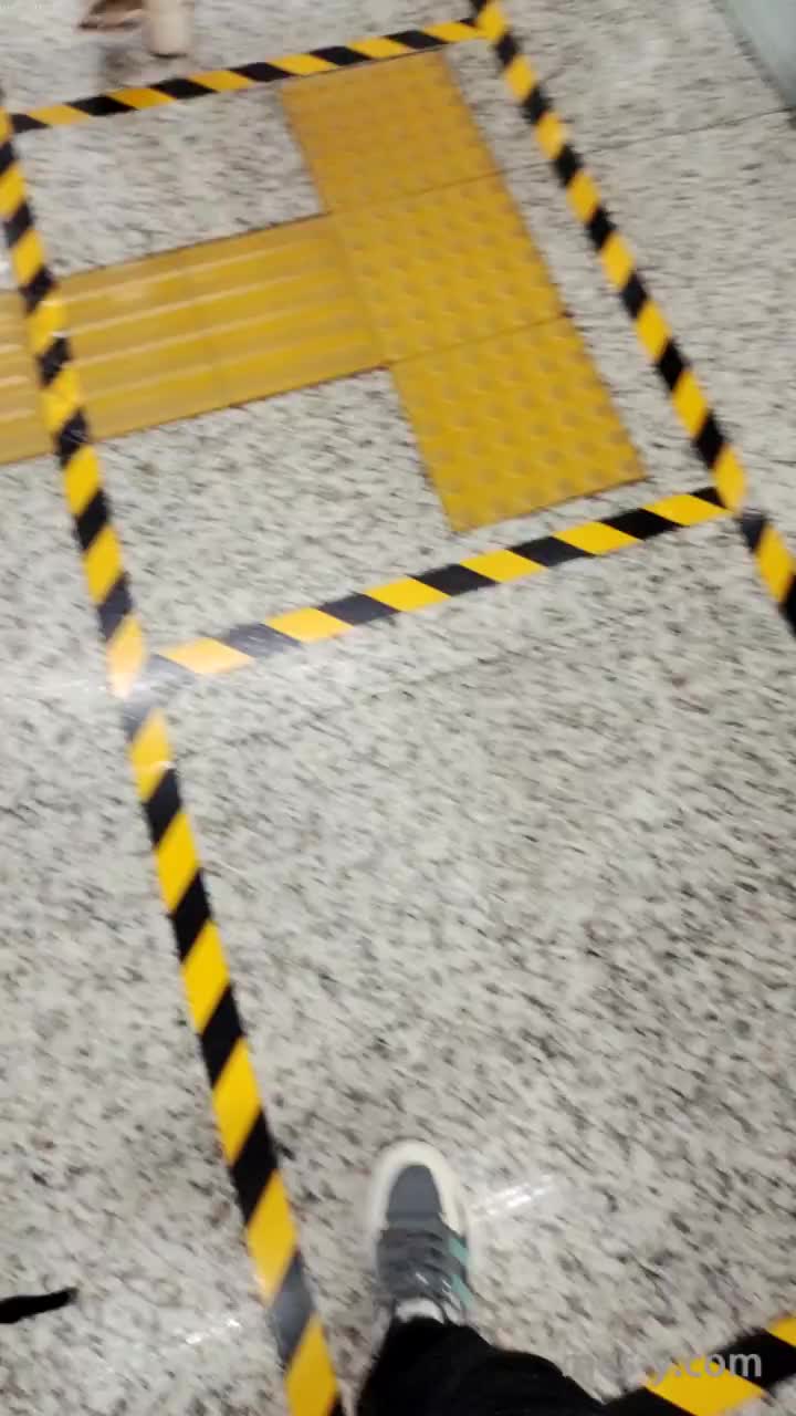 7d01689f-967e-4a32-8868-4002913b0cb0.mp4