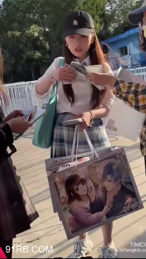 5a7fc7c5-66e8-473c-b836-096dc7f45dd6.mp4