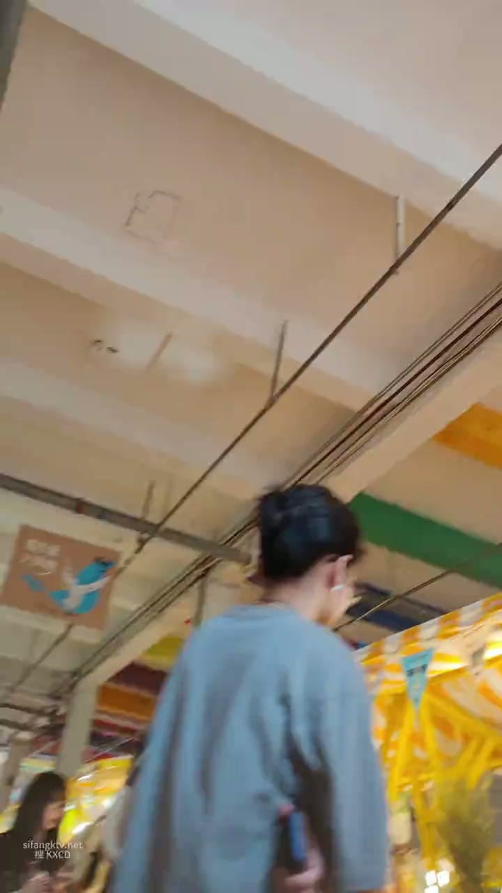 f58f93bc-a707-4d44-acff-b2ee9bbed14b.mp4