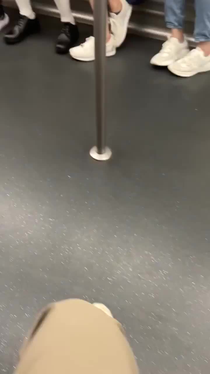 10ad0614-99a6-434d-834b-c7c6373317e3.mp4