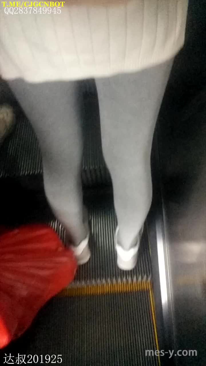 fb41bee1-8ebf-44fa-a8b6-3bb332dc2720.mp4