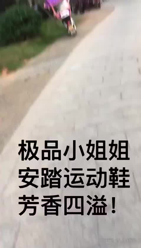 5cc6c713-2520-45ae-83e2-8b72063cc536.mp4