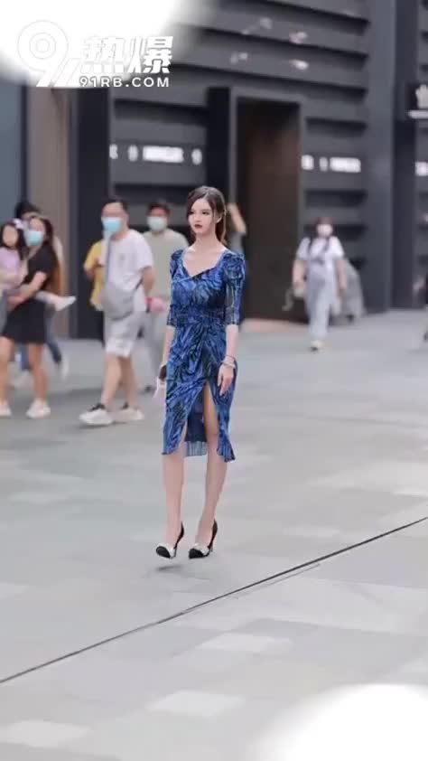 e30d56d5-d982-4d62-acf1-d3786bde86eb.mp4