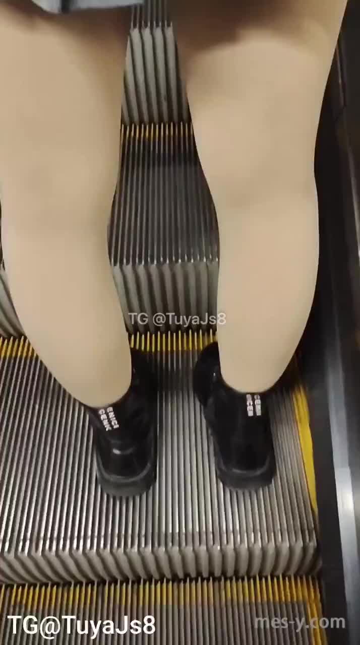 d14d3676-befb-41b1-b6e6-074de334ea24.mp4