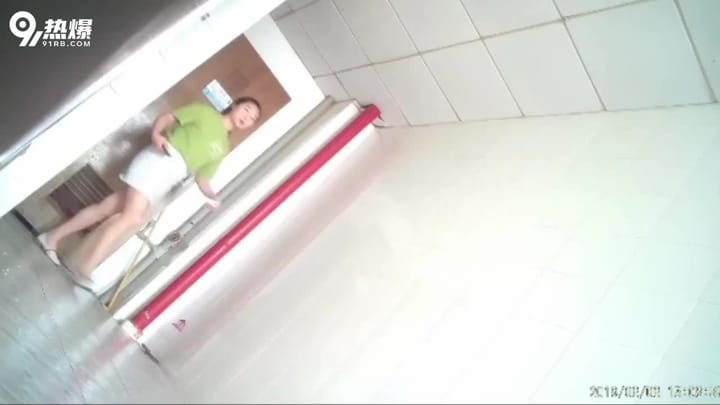 eeb268d3-080e-4085-8ec5-0fe5be30ce93.mp4