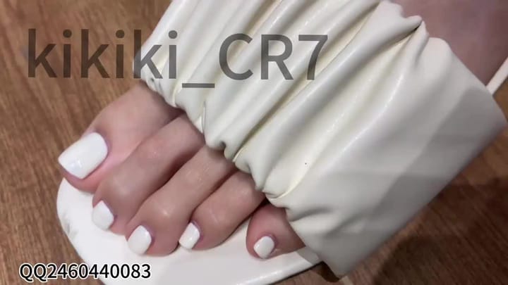 21e0b909-34df-4fea-8952-b069d3dd8c5b.mp4