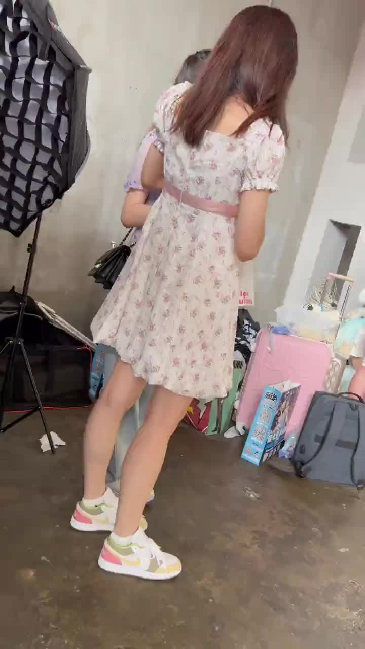 a176f839-7bea-4387-b870-5c0e12890bc7.mp4