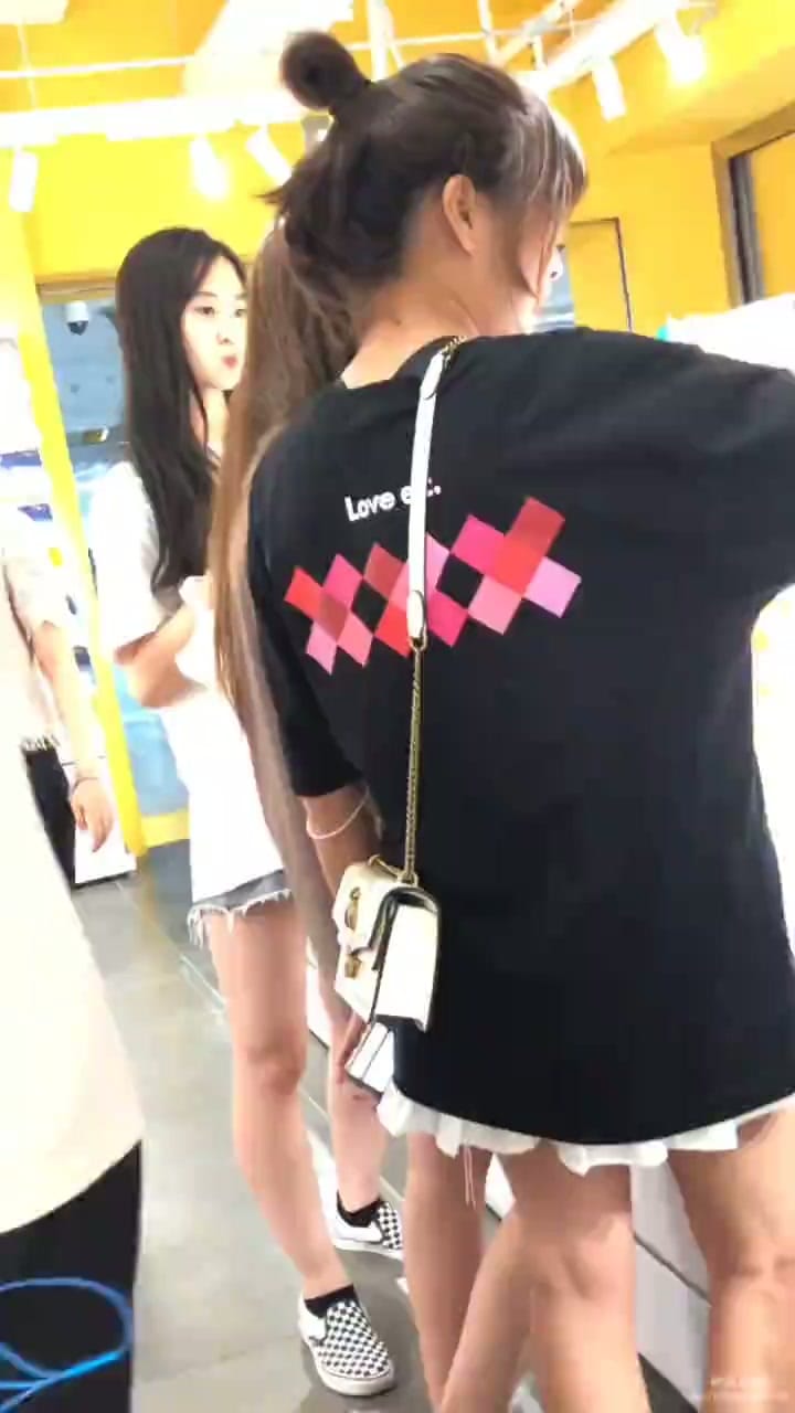 61692c10-50f0-4c5a-af89-d2e11deddcf5.mp4