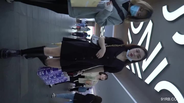 7baa4aea-10df-4149-aa68-e1cf29c55c4d.mp4