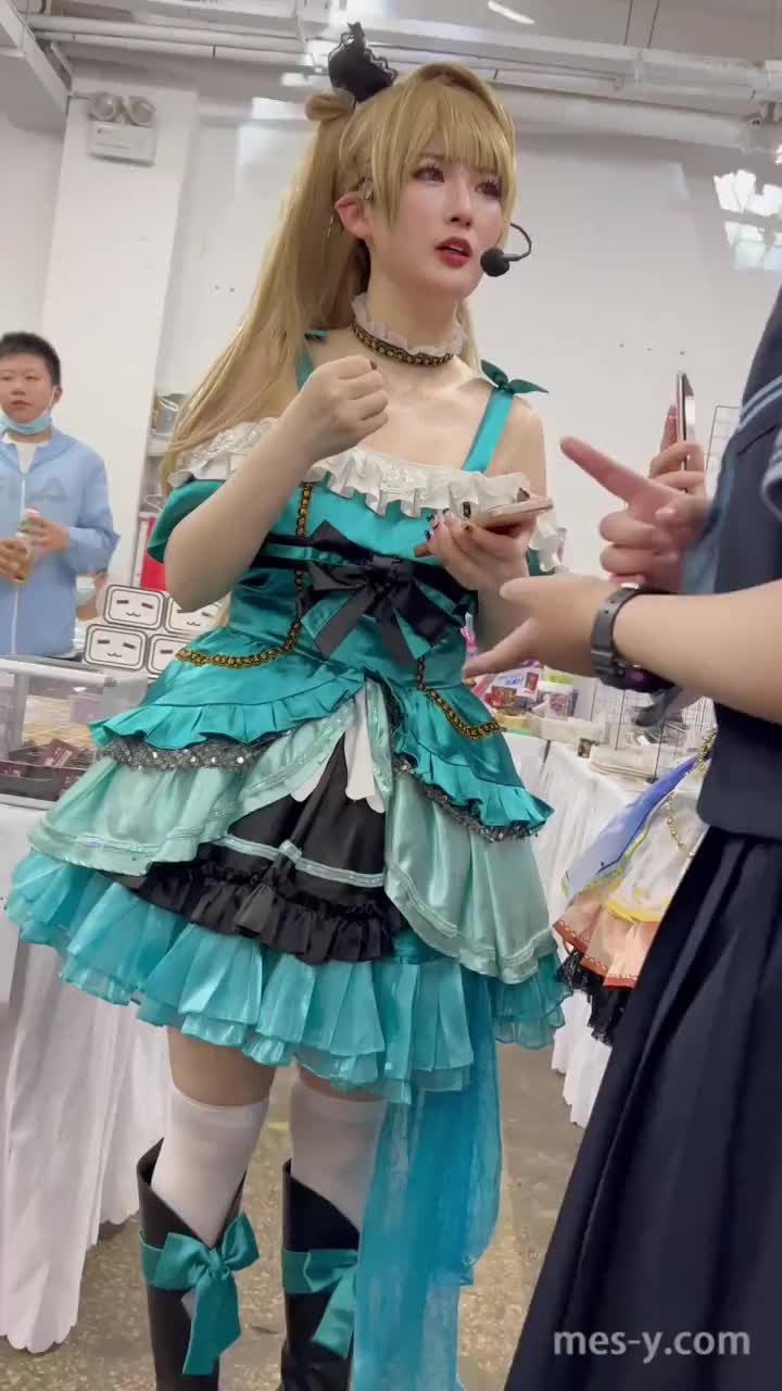 b1e89003-16b0-48d5-82e6-a816eeabbf40.mp4