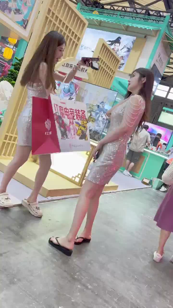 20ac1dde-fc3d-488b-ae68-979bb476948b.mp4