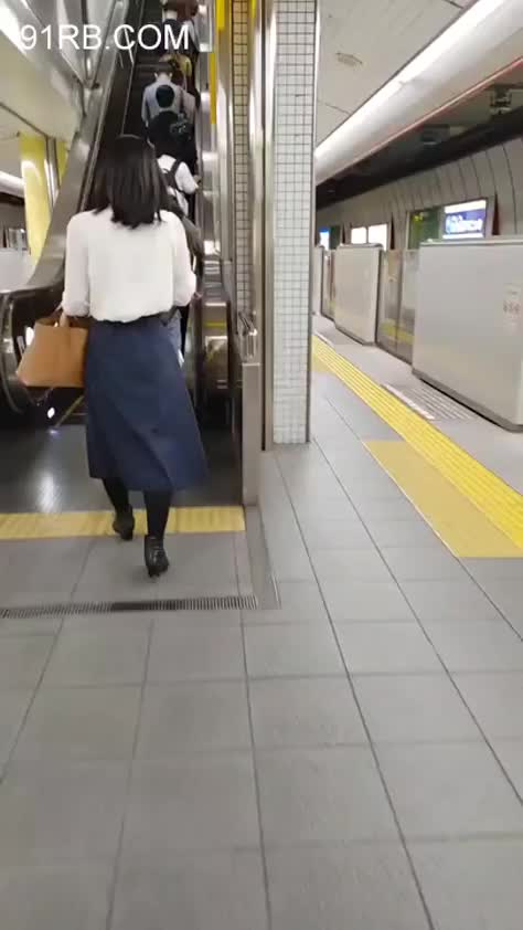 361a5758-3df0-4610-8dc7-b2d0d528c35b.mp4