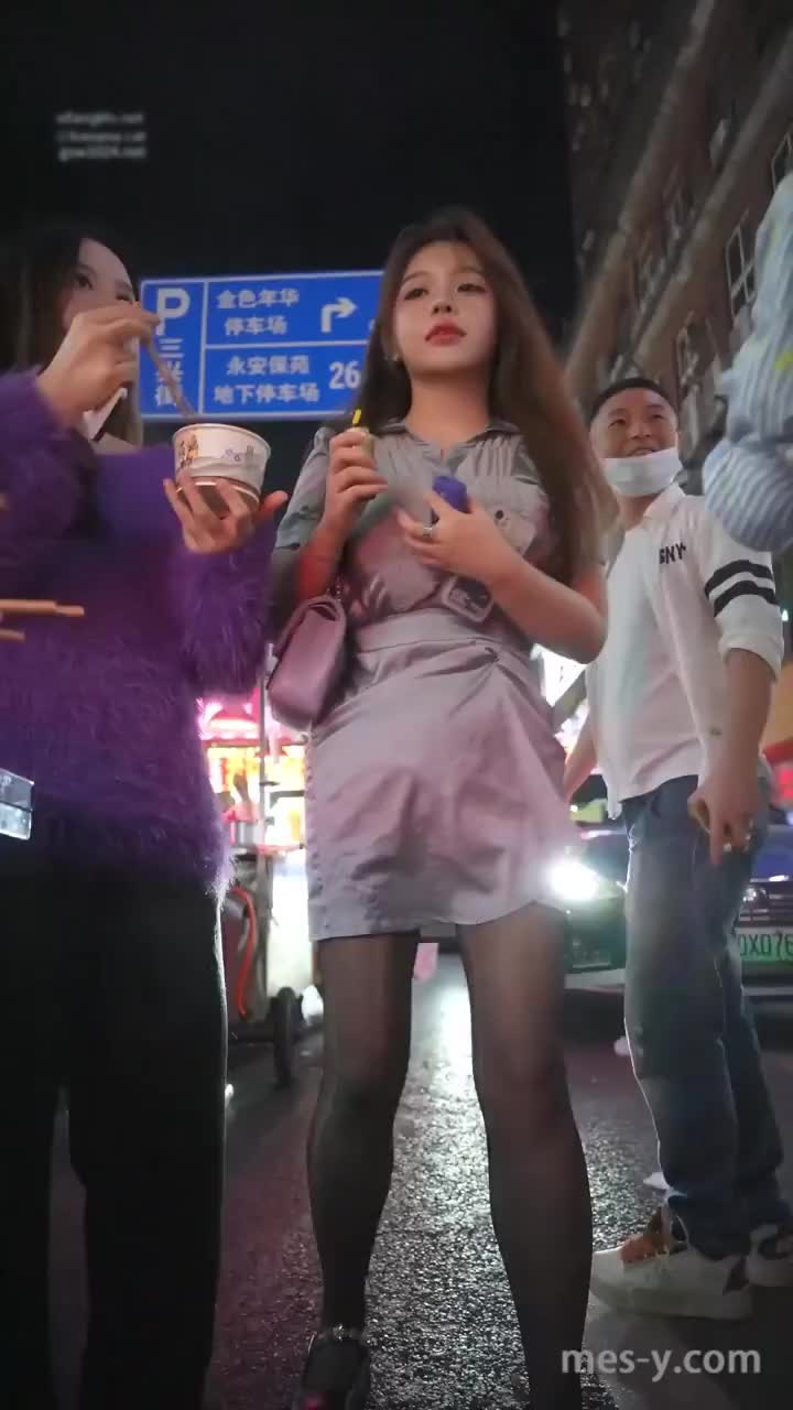 0d1adb8f-bada-4215-9a96-6df47941e775.mp4