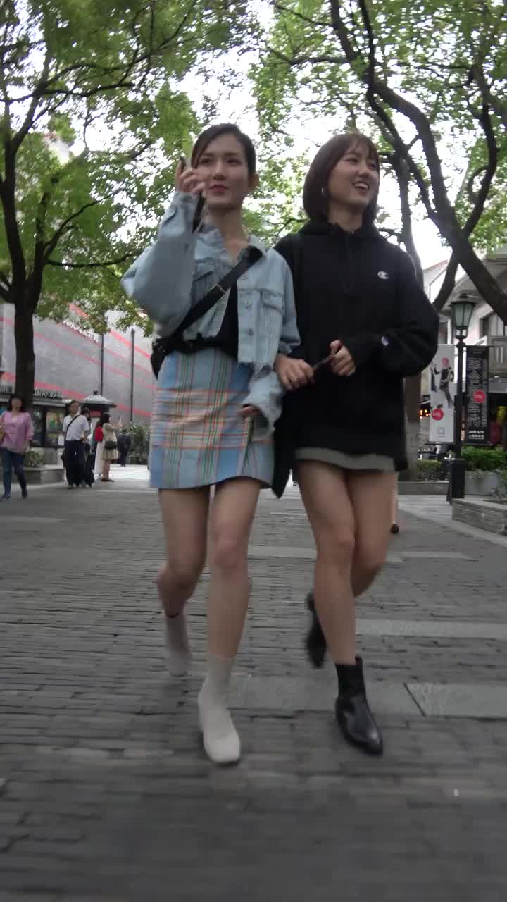 d643eb8b-c093-43d4-9f18-6139b25d318c.mp4