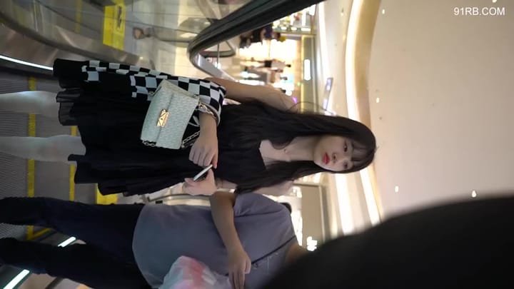 73bd1763-4801-4375-93be-b7926c46c98b.mp4