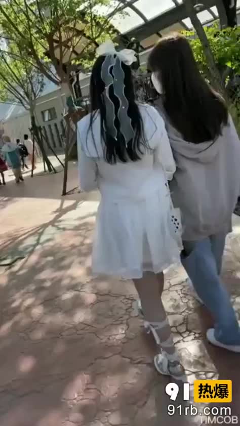 dbc999c0-c779-40fa-8544-abb682db02df.mp4