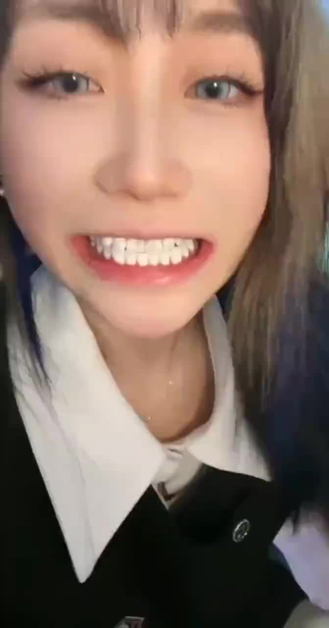 3069b65e-791e-4230-8a18-42cf81f6e1d6.mp4