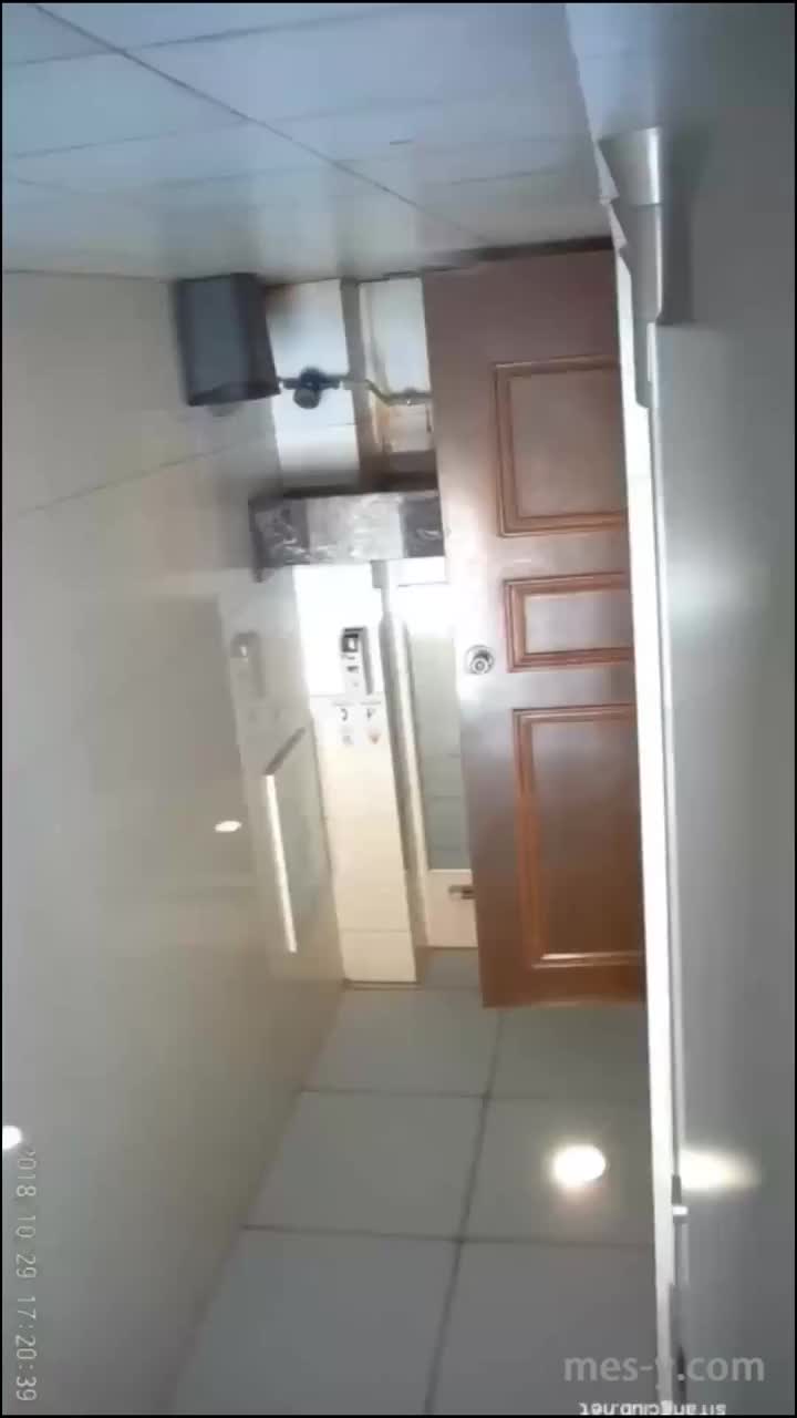 794bf06f-f26e-4675-ba5b-c8e069bdfbfa.mp4